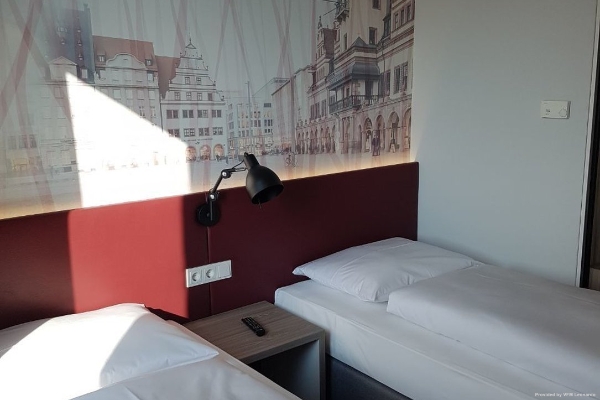7 Days Premium Hotel Leipzig - Airport